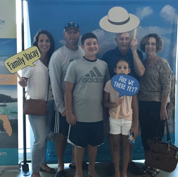 Meet your Posher, Cristal - Picture 1 of 1